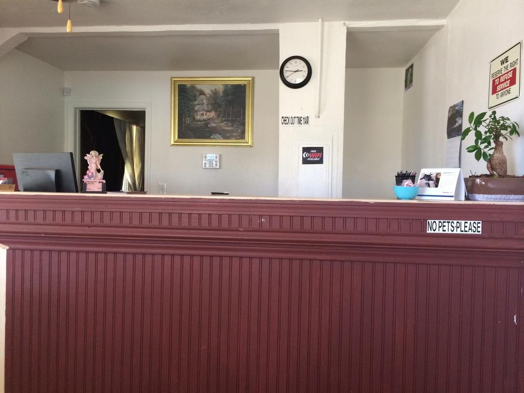 Townhouse Motel Sanger Εξωτερικό φωτογραφία